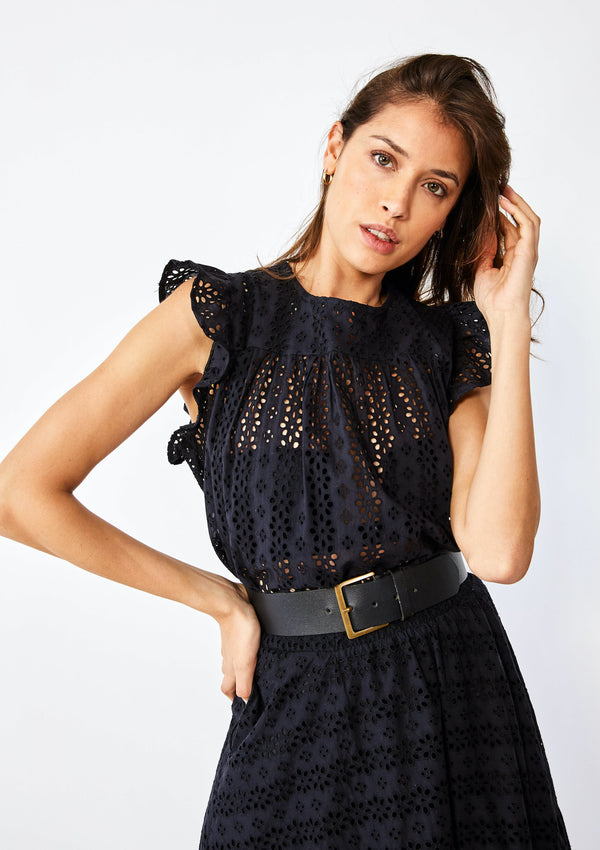 Top Frioule // Broderie anglaise noire